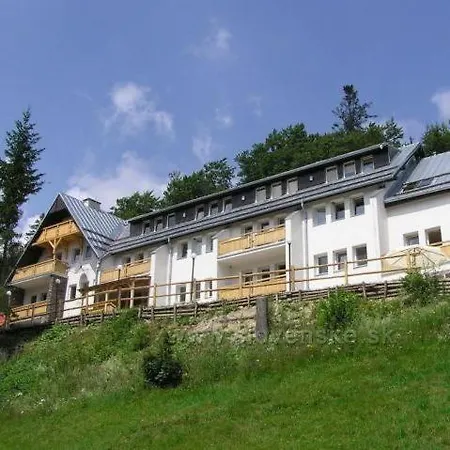 Chata Totem Certovica Guest house Jaraba